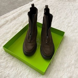 Sam Edelman Leone Lug Sole Chelsea Boot